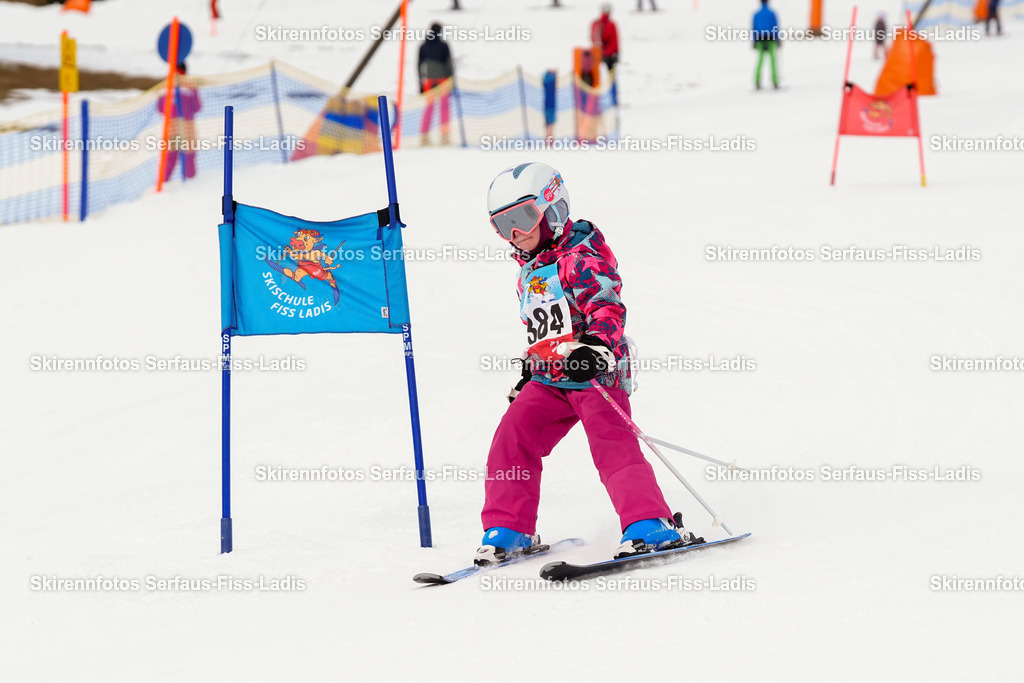 SRF_02.01.2026_0617 | Skirennfotos,Serfaus,Fiss,Ladis,Kinderskirennen,Winter,Tirol,Oberland,skirace,SFL,feelfree,weil wir's genießen,ski,Ski,skifahren,Sonnenplateau, - Realisiert mit Pictrs.com