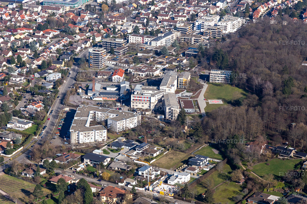 Luftbild: Studentenwohnheim Godramsteiner Straße 50., Klinikum Landau-Südliche Weinstraße in Landau in der Pfalz im Bundesland Rheinland-Pfalz in Deutschland. Foto: IMG_125283.jpg vom 21.02.2021 durch Werner Riehm/FLY-FOTO.de
