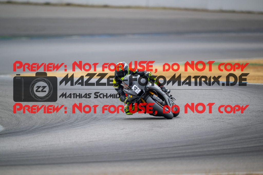MaZZes-Fotomatrix-20260809-578136 | R1