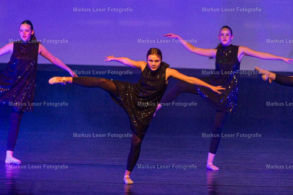 mlBallettFr-8591 | Markus Leser Fotografie - Realisiert mit Pictrs.com