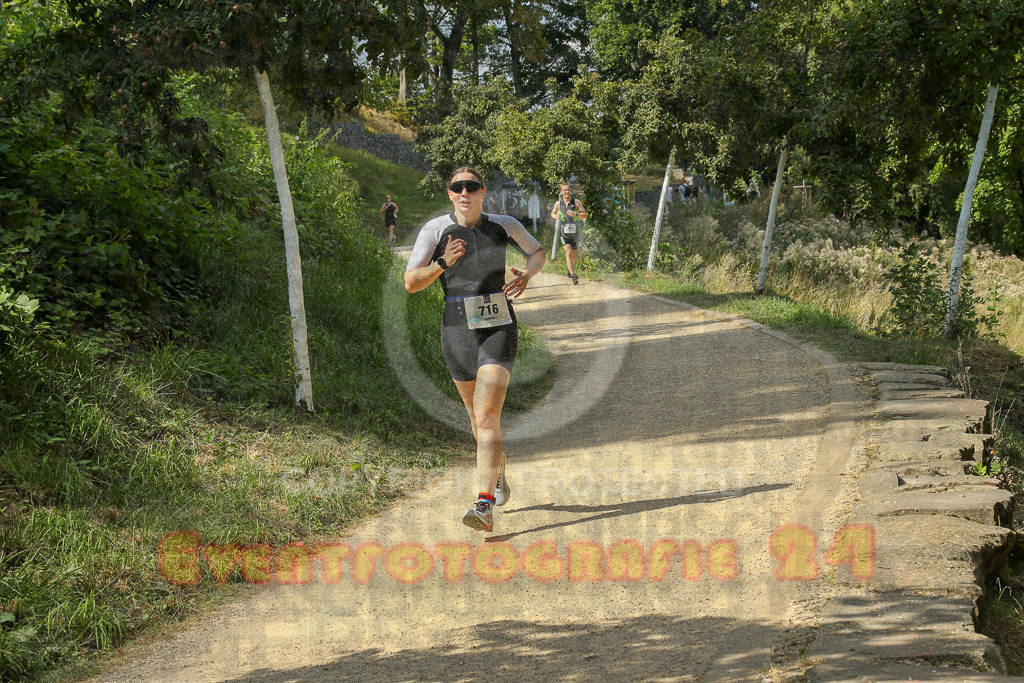 250824_1458_EX1_8182 | Sportfotografie im Rhein-Sieg Kreis, Köln, Bonn, NRW, Rheinland Pfalz, Hessen, etc. Unser Tätigkeitsfeld umfasst den Laufsport vom Volkslauf über den Marathon, Duathlon, Triathon bis zum Ultralauf wie Kölnpfad Ultra oder Schindertrail.