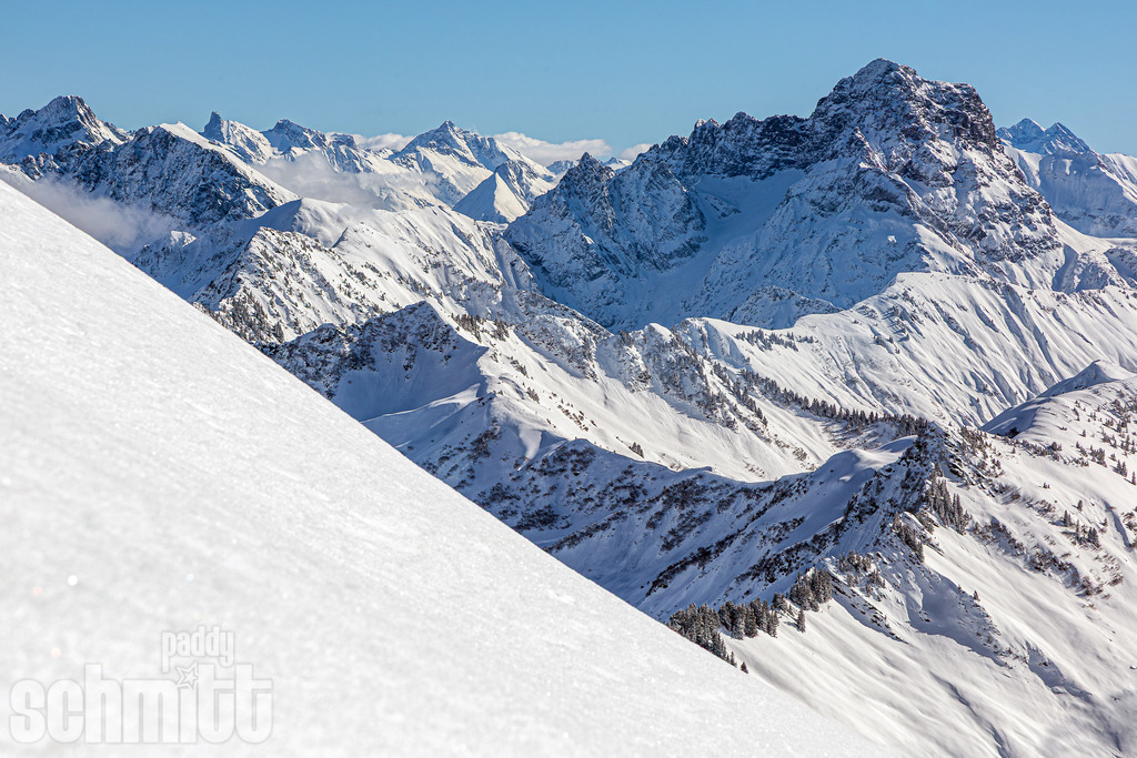 PS-Winter-2026-26 | Entdecke die größte Bildgalerie der Region mit Fotografien aus dem Allgäu, der Bodenseeregion, Oberschwaben, dem Donautal und der Schwäbischen Alb. Landschaften, Luftaufnahmen und Reisefotografie als Wandbild und Fotokunst. - Realisiert mit Pictrs.com