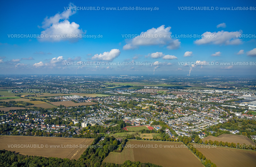 Holzwickede220900788Opherdicke | Luftbild, Autobahn A1 mit Blick auf Holzwickede, Schulzentrum, Fernsicht Wolken und blauer Himmel, Holzwickede, Ruhrgebiet, Nordrhein-Westfalen, Deutschland