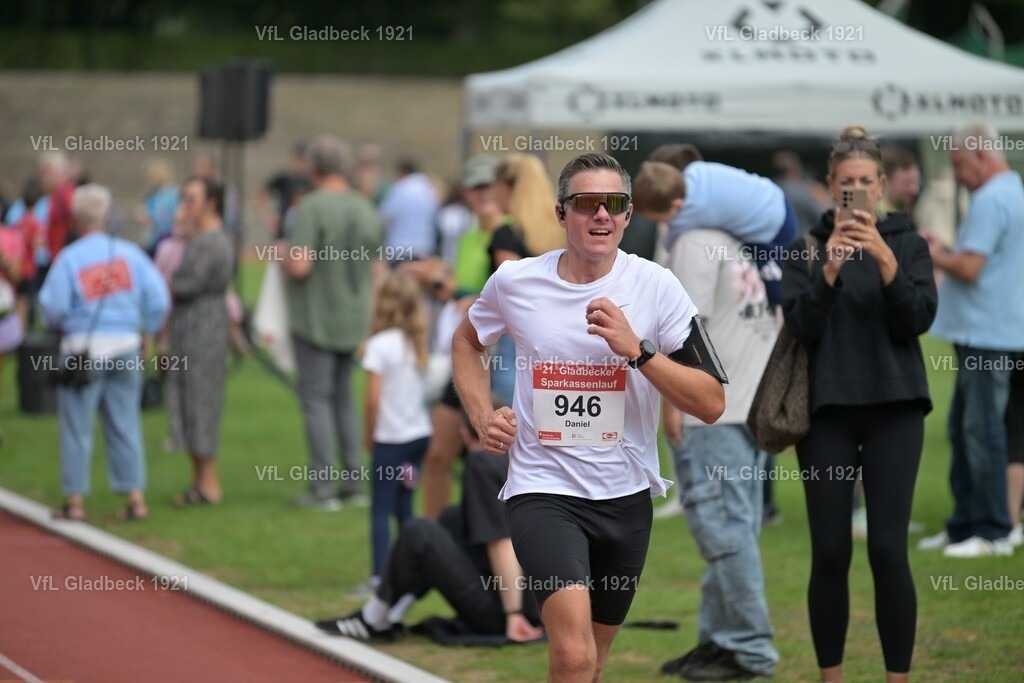 2026-08-23_Sparkassenlauf_HM_KH_01283 | Die Fotografen - Realisiert mit Pictrs.com