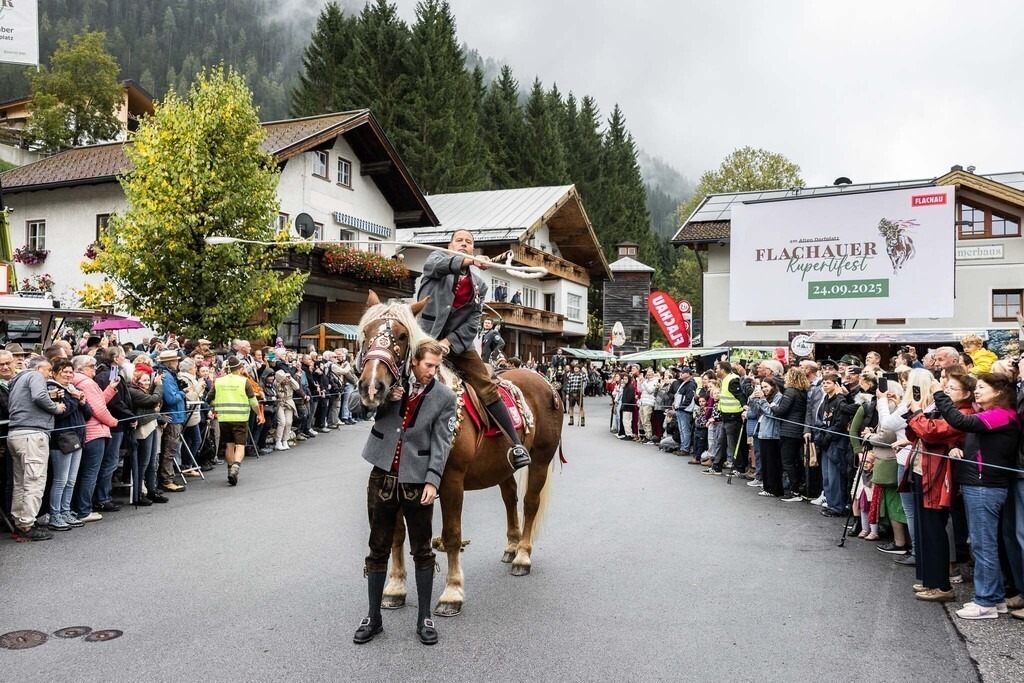 Rupertifest_Flachau_2k25_Webauflösung-123 | Bildershop Chri Fischbacher - Realisiert mit Pictrs.com