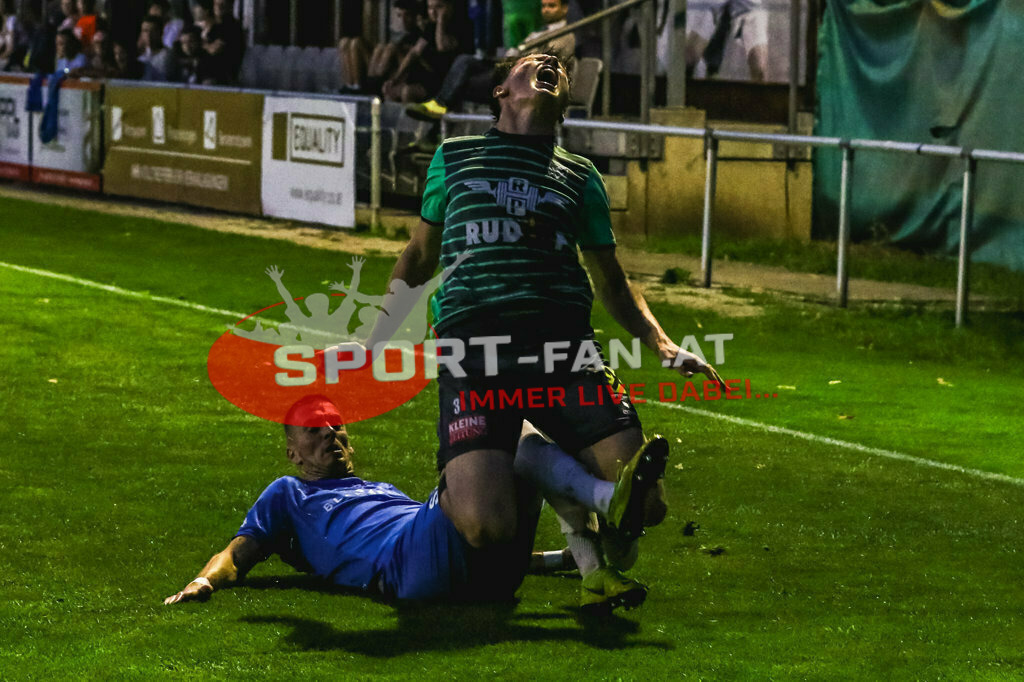 SAK Klagenfurt - VST Völkermarkt 4-5, Kärntner Liga 3. Runde | Zoran Vukovic (SAK Klagenfurt #24) Marcel Hrowath (VST Völkermark #3) SAK Klagenfurt - VST Völkermarkt 4-5 am 11.08.2023 in Klagenfurt
(SAK Sportpark), Austria, (Photo by Ernst Krawagner sport-fan.at) - Realisiert mit Pictrs.com