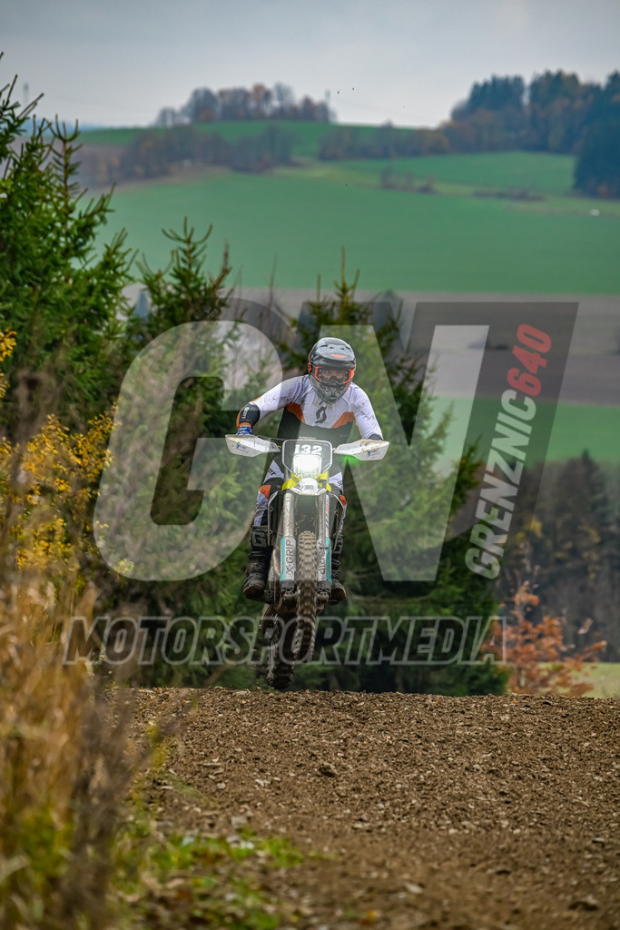 NZ8_7146 | grenznic640