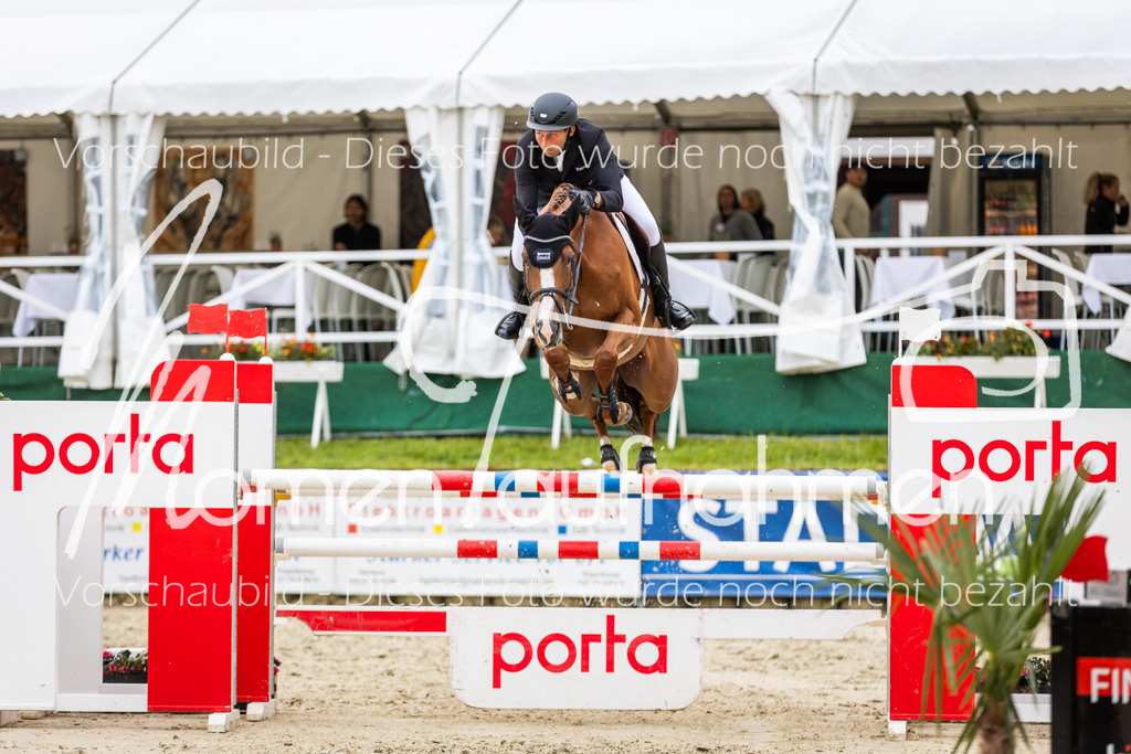 BHO-2PhSpr-M-5-2378 | MomenTaufnahmen Pferdesportfotos