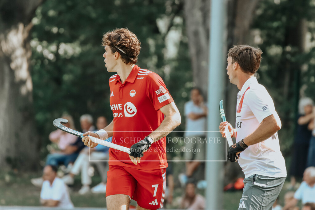 Herren_Bundesliga_01_RWK-DCADA_20.09.25_Köln (165) | lanaschraderfotografie - Realisiert mit Pictrs.com