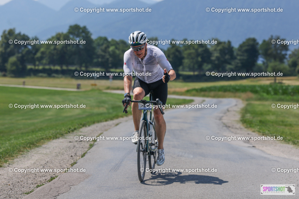 007A9166 | Rund um das Thema Sport-Event-Fotografie & individuelle Teilnehmerfotos. Jeder Teilnehmer wird fotografiert.