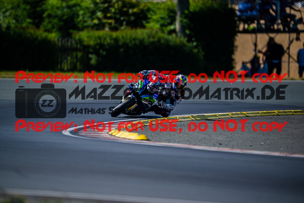 MaZZes_FotoMatrix_220724_0422 | IDM1000