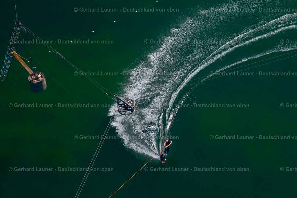 4045935 | ERFURT 14.06.2021 Freizeitzentrum der Wasserski - Rennbahn " Freizeit- und Erholungspark Nordstrand " in Erfurt im Bundesland Thüringen, Deutschland. Weiterführende Informationen bei: FREIZEIT- UND ERHOLUNGSPARK NORDSTRAND e.V.. // Leisure center of water skiing - racetrack " Freizeit- and Erholungspark Nordstrand " in Erfurt in the state Thuringia, Germany. Further information at: FREIZEIT- UND ERHOLUNGSPARK NORDSTRAND e.V.. Foto: Gerhard Launer
