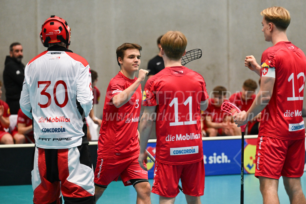 Switzerland B U19 vs Finland U19 - 2. February 2024 | Switzerland B U19 vs Finland U19
U19 Men International Matches in Switzerland
GoEasy Arena, Siggenthal Station
Starting six with Switzerland goalie #30 Lars Birchmeier, Switzerland forward #3 Seya Schwarz, Switzerland forward #11 Andrin Möckli and Switzerland defender #12 Janis Ribler.
Credit: Markus Aeschimann | <a href="https://www.markus-aeschimann.ch">Sportfotografie Markus Aeschimann</a> | <a href="https://www.instagram.com/sportfotografie.aeschimann">@sportfotografie.aeschimann</a> - Realisiert mit Pictrs.com