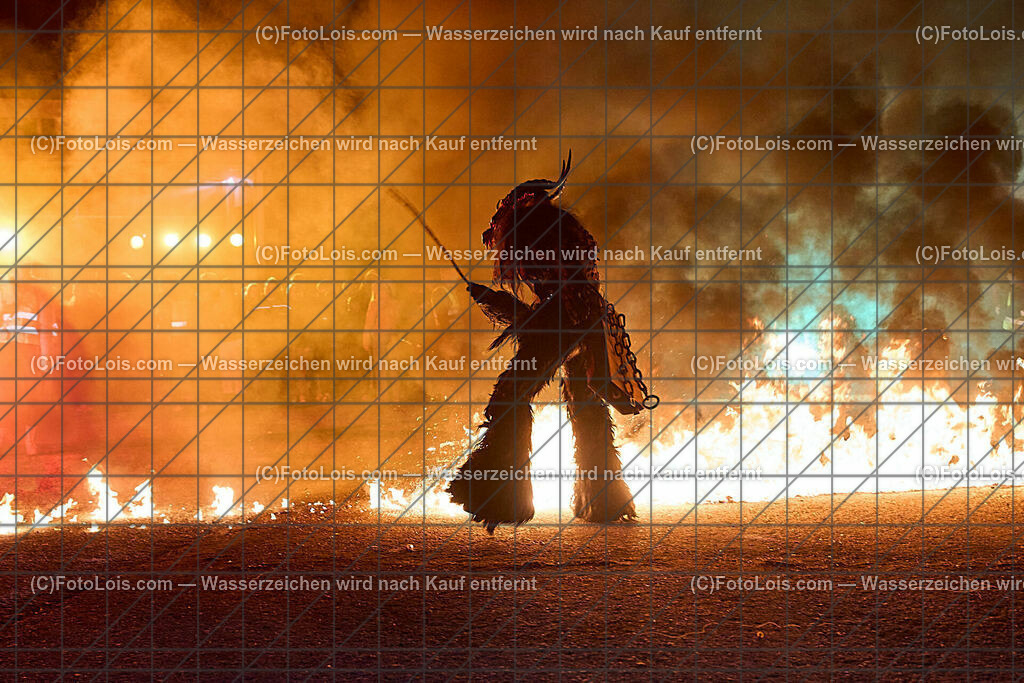 ALP8571_PerchtengruppenTreffen Gaming | (C)FotoLois.com, Alois Spandl. Perchtengruzppentreffen in Gaming am Badparkplatz, Fr 5. Januar 2024.