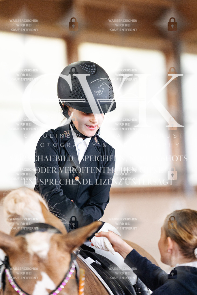 CK902477 | Turnierfotografie Pferdefotografie Trier Rheinland-Pfalz Pferdesport Reitsport Tierfotografie Sportfotografie Pferdevideo Pferdevideografie Equestrianvideography equestrianphotography  - Realisiert mit Pictrs.com