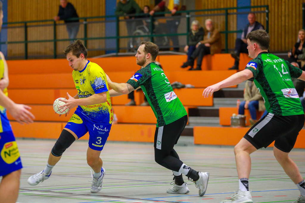 SVN_HcTvRhede_131225_099 | Bildergalerie von Sport-Ereignissen aber auch von weiteren spannenden Dingen - nicht nur vom Niederrhein. In Anlehnung an den bekannten Spruch von Hanns Dieter Hüsch heißt das Motto: "Niederrhein ist überall".  - Realisiert mit Pictrs.com