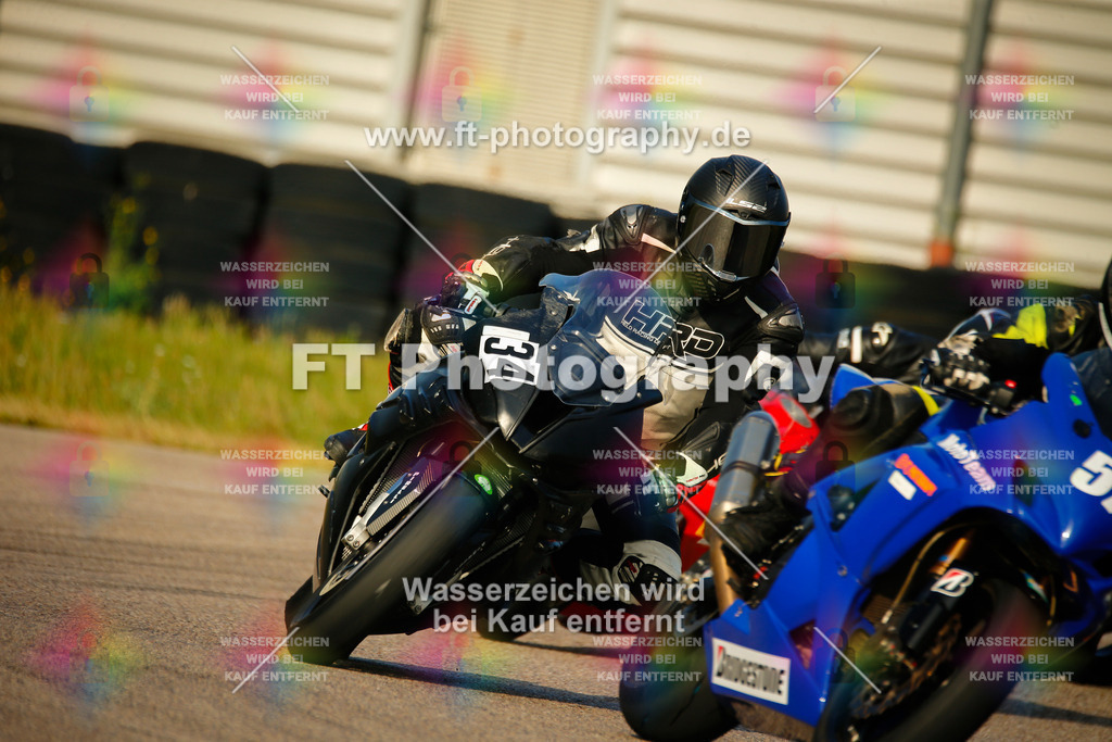 _MOT5406 | Hier findet Ihr Bilder von Touristenfahrten auf der Nürburgring Nordschleife oder von anderen Veranstaltungen die ich besucht habe. Viel Spass beim Durch Schauen 