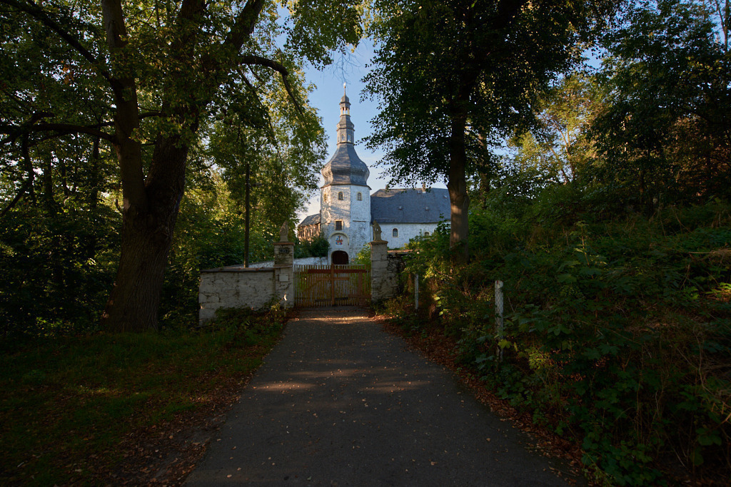 Schloss Wiesenburg 01 | Bedeutsame Landschaften Deutschlands - Realisiert mit Pictrs.com