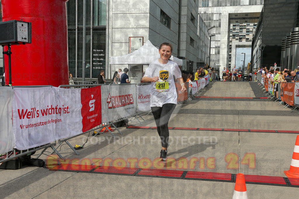 250920_1333_EX1_5519 | Sportfotografie im Rhein-Sieg Kreis, Köln, Bonn, NRW, Rheinland Pfalz, Hessen, etc. Unser Tätigkeitsfeld umfasst den Laufsport vom Volkslauf über den Marathon, Duathlon, Triathon bis zum Ultralauf wie Kölnpfad Ultra oder Schindertrail.