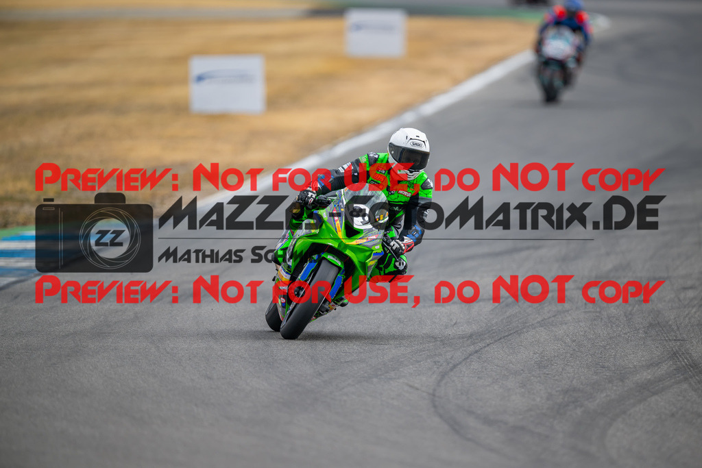 MaZZes-Fotomatrix-20260809-586979 | R1