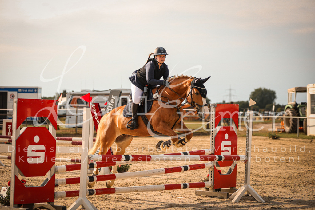 08.FrSpE00117 | Leoni Ertmer Photography - Realisiert mit Pictrs.com