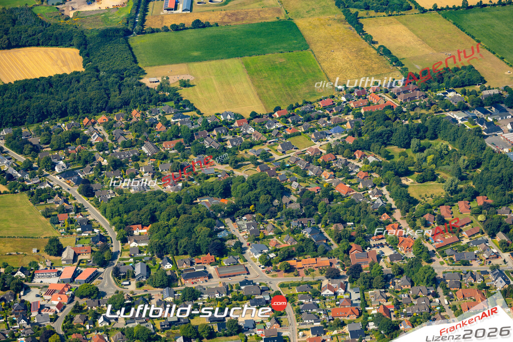 Das Luftbild der Stadt Handewitt wurde 2022 vom Flugzeug heraus erstellt (keine Drohnen-Aufnahmen) Aufnahmehöhe ca.450 Meter- hohe Bildauflösung und Druck-Qualität. Garantiert!