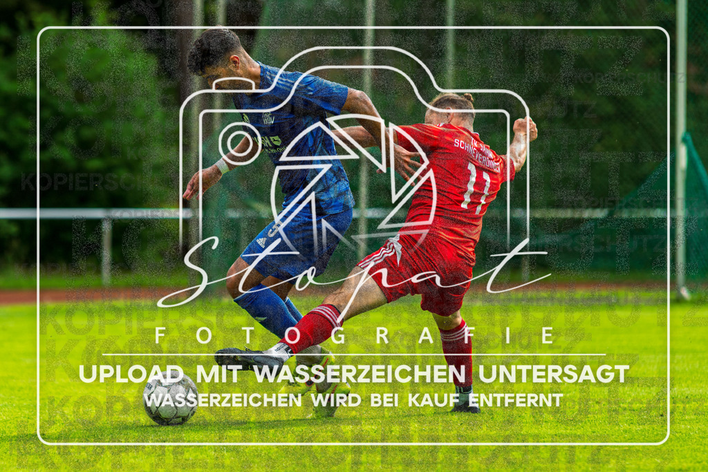 Landesliga Herren LG - TV Jahn Schneverdingen vs. MTV Eintracht Celle | Karim Jelalli (MTV Eintracht Celle #5), Micael Pinto Coelho (TV Jahn Schneverdingen #11); Landesliga Herren LG - TV Jahn Schneverdingen vs. MTV Eintracht Celle am 06.06.2026 in Osterwaldstadion, Schneverdingen - Realisiert mit Pictrs.com