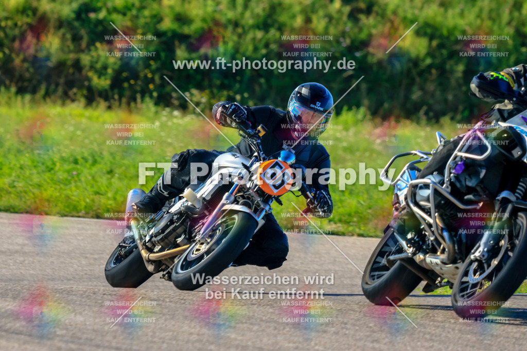 056-1935 | Hier findet Ihr Bilder von Touristenfahrten auf der Nürburgring Nordschleife oder von anderen Veranstaltungen die ich besucht habe. Viel Spass beim Durch Schauen 