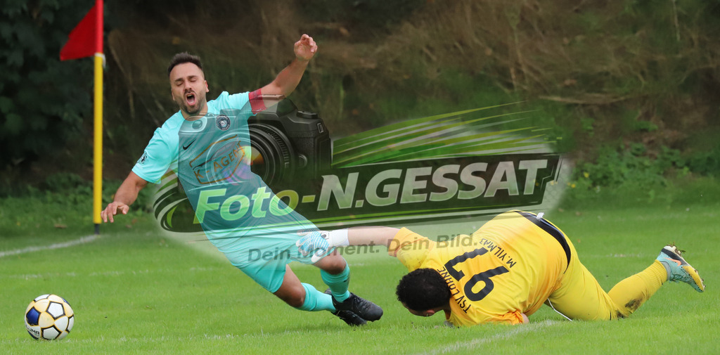 International Bünde - TSV Löhne | Auf dem Bild zu sehen: türkis International Bünde: Oguz Güler ; schwarz TSV Löhne: Mete YilmazInternational Bünde, TSV Löhne, Saison 25/26, Kreispokal, Muckum, Deutschland - Realisiert mit Pictrs.com