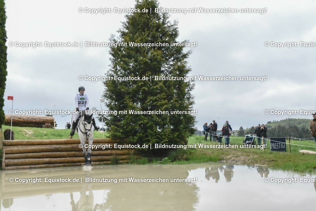 20230513_CCI2_Section2_Gelände_0268 | equistock