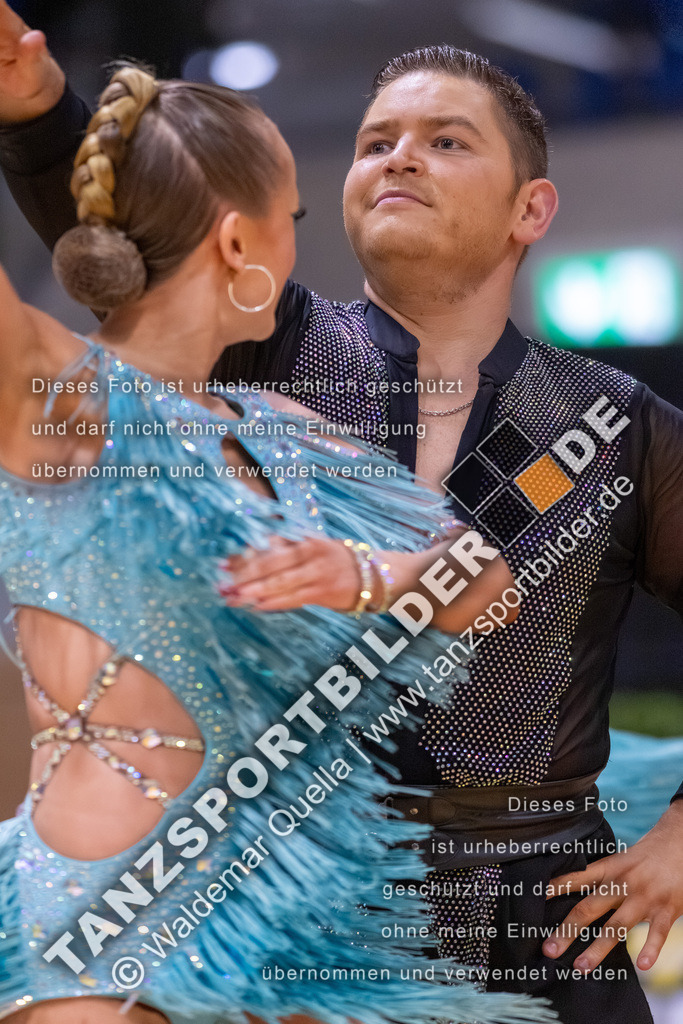 20260328-03722 | Hier finden Sie Tanz Bilder vom Latein und Standard Formationen tanzen. Sportbilder vom Tanzsport. Schöne Fotos und von Weltmeisterschaft, Europameisterschaft, Bundesliga, Regionalliga, Oberliga und Landesliga sowie von GOC Stuttgart, DanceComp, WM Bremen