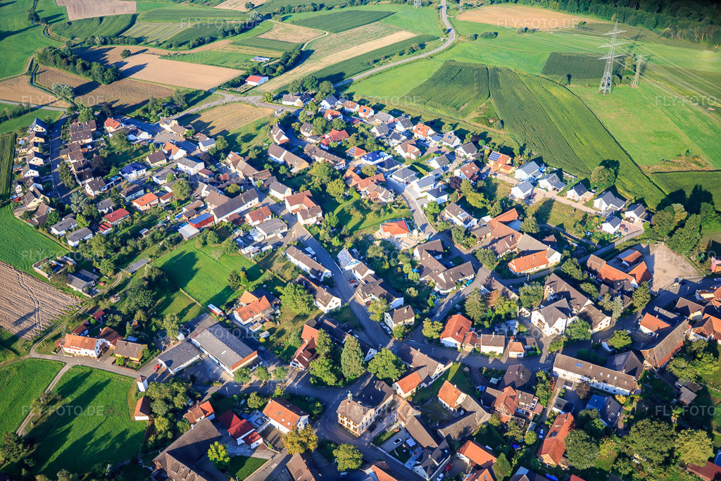 Luftbild: Ortsansicht von Norden im Ortsteil Zierolshofen in Kehl im Bundesland Baden-Württemberg in Deutschland. Foto: IMG_093161.jpg vom 16.08.2016 durch Werner Riehm/FLY-FOTO.de