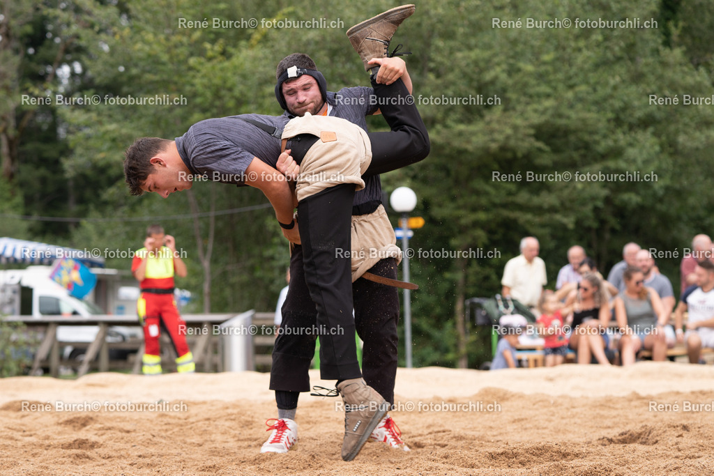 DSC00338-2 | René Burch leidenschaftlicher Fotograf aus Kerns in Obwalden.  Hier finden sie Sport, Landschaft und Natur Fotografie.
 - Realisiert mit Pictrs.com