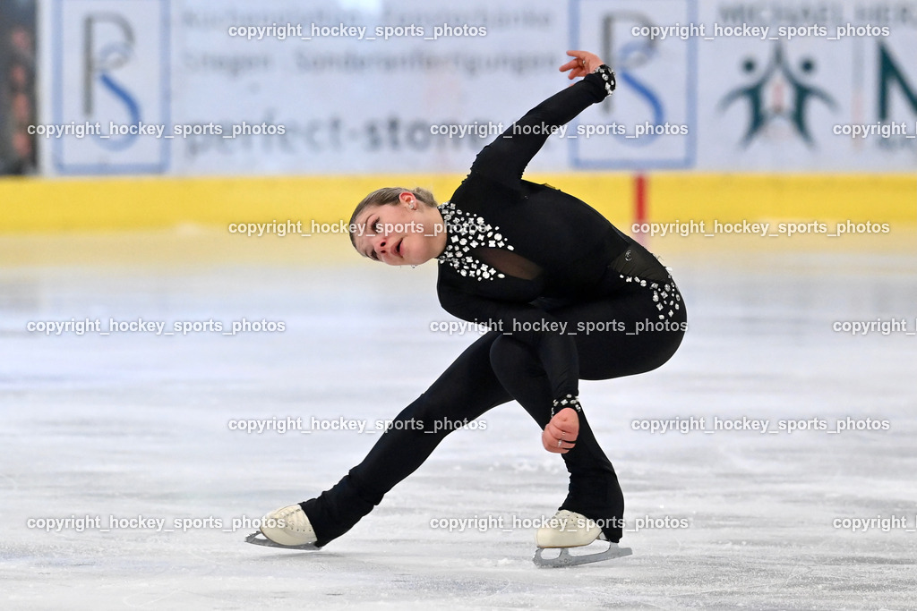 Ossiachersee Pirouette ESC Steindorf 31.3.2024 | Ossiachersee Pirouette ESC Steindorf 31.3.2024, Ossiachersee Pirouette ESC Steindorf am 31.03.2024 in Steindorf (Ossiachersee Halle), Austria, (Photo by Bernd Stefan)