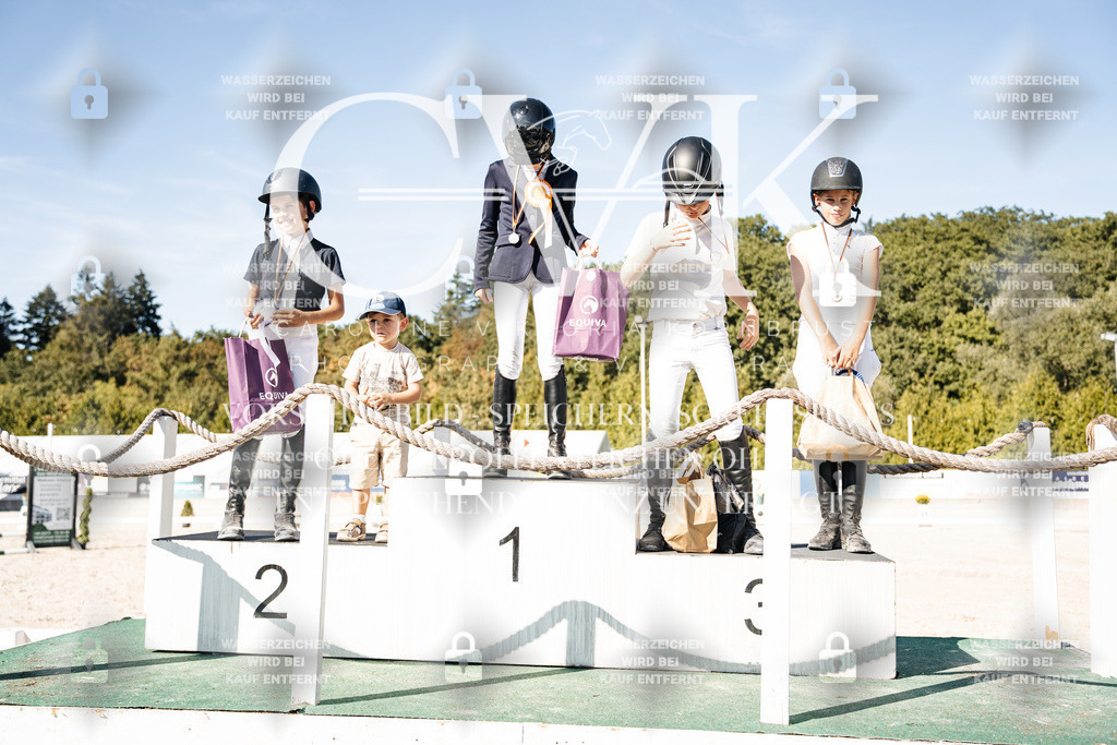 CK705020 | Turnierfotografie Pferdefotografie Trier Rheinland-Pfalz Pferdesport Reitsport Tierfotografie Sportfotografie Pferdevideo Pferdevideografie Equestrianvideography equestrianphotography  - Realisiert mit Pictrs.com