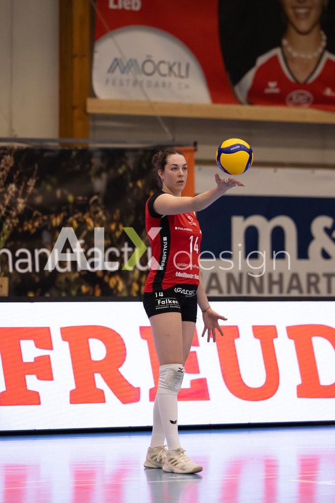 Volleyball I Frauen I Saison 2025-2026 I Volleyball NLA | Women I Round 16 I VC Kanti Schaffhausen - Viteos NUC I 31.01.2026 | 14 Josipa Marković (HR) (VC Kanti Schaffhausen) – Aussen - Realisiert mit Pictrs.com