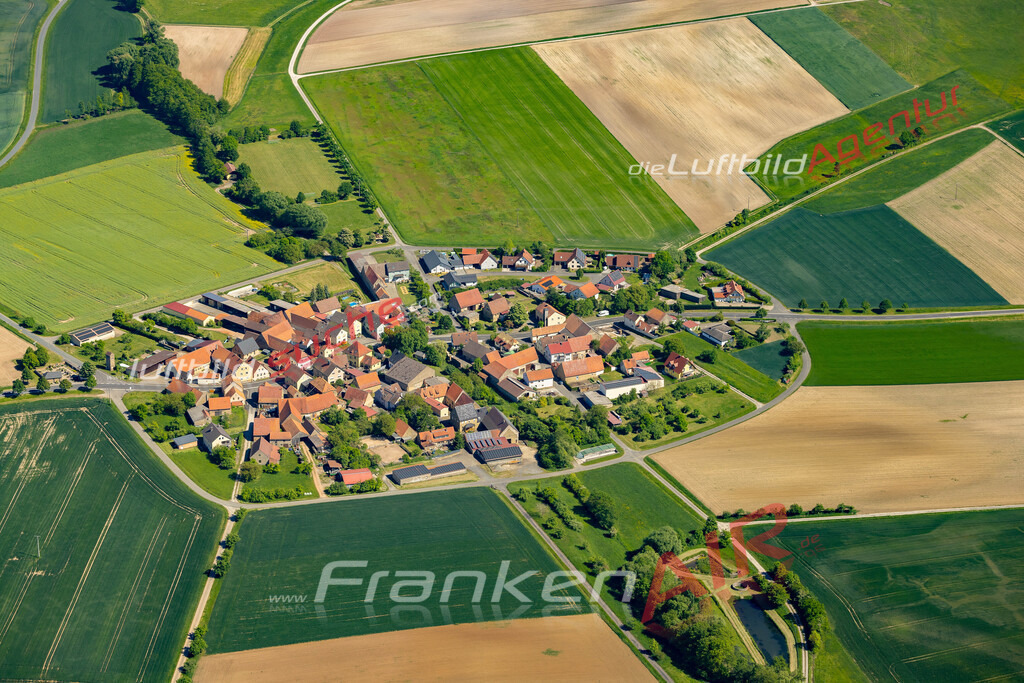 luftaufnahme-maps-siegendorf-oberschwarzach-luftbilder-maps-1662-jahr-2025 | Luftaufnahme  Siegendorf  Oberschwarzach Das Luftbild wurde 2025 vom UL-Flugzeug heraus erstellt ( keine Drohne ) - Hochauflösende Luftaufnahme -Nicht vergleichbar mit Google Maps oder Satelittenbilder- Die Geschenkidee !Mit Lizenz und Bildrechte bestellbar