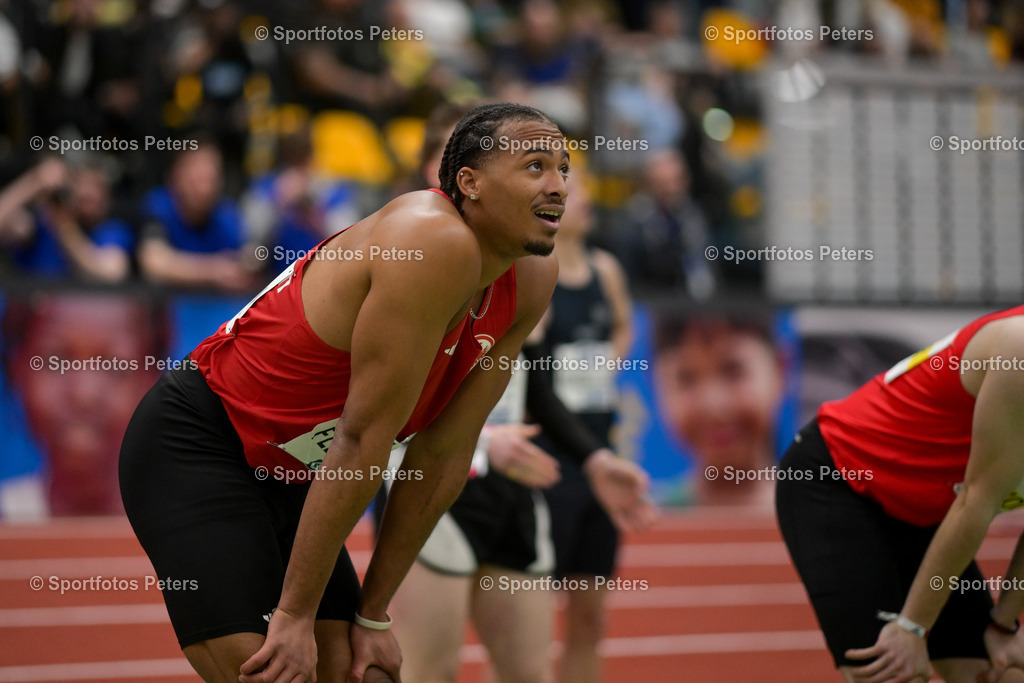 DM Halle 2026_Samstag-183 | 28.02.2026, xkaix, Leichtathletik Deutsche Meisterschaften Halle 2026,  v.l. Deutscher Meister Fred Isaac Fleurisson (Eintracht Frankfurt e.V.) - Realisiert mit Pictrs.com