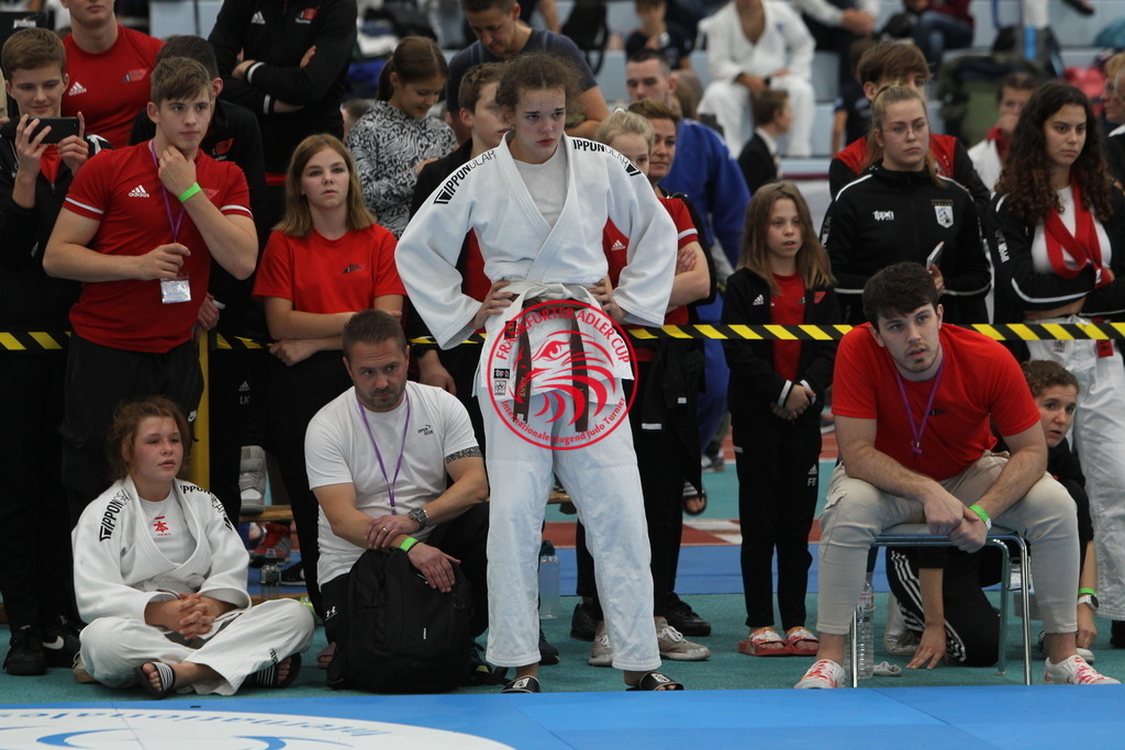 JT6F9277 | Fotos vom Adler Cup - Pictures from Adler Cup

Hier findet Ihr alle Eindrücke und großen Momente der Adler Cup Wochenenden. Here you will find all impressions and great moments of the Adler Cup weekends. - Realisiert mit Pictrs.com