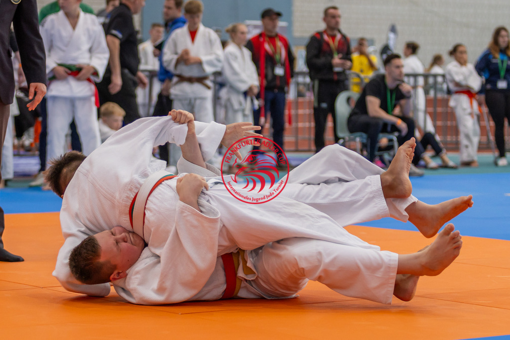 Internationaler Adler Cup 2024 | Foto vom Internationalen Adler Cup Judo Turnier im Sport- und Freizeitzentrum Kalbach im Oktober 2024 - Realisiert mit Pictrs.com