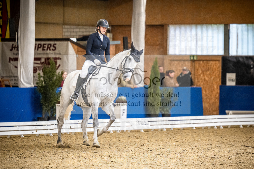DOS_4664 | Entdecke hochwertige Reitturnierfotos von Foto Oger. Professionell, emotional und authentisch – jetzt Lieblingsmomente im Shop bestellen.Deutschlandweite Turnierfotografie. - Realisiert mit Pictrs.com