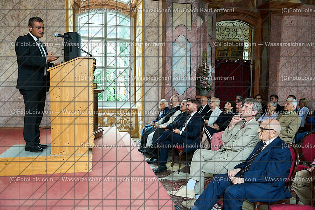 ALP0265_XXXIX_Chopin-Festival_Eroeffnung_Erber Anton | (C)FotoLois.com, Alois Spandl, XXXIX. internationales CHOPIN-Festival in der Kartause Gaming, Eröffnung des Festivals mit Einmarsch der Goldhaubengruppe Lackenhof mit der Musikkapelle Gaming sowie den Ehrengästen und Eröffnungsansprachen in der Barockbibliothek, Fr 4. August 2023.