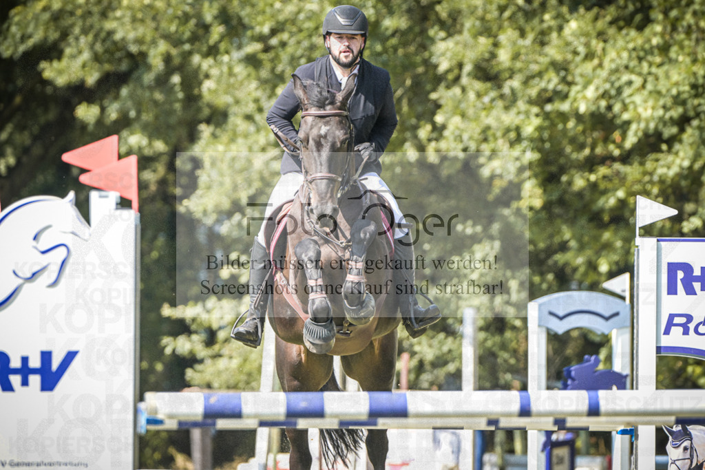 DOS_0596 | Entdecke hochwertige Reitturnierfotos von Foto Oger. Professionell, emotional und authentisch – jetzt Lieblingsmomente im Shop bestellen.Deutschlandweite Turnierfotografie. - Realisiert mit Pictrs.com