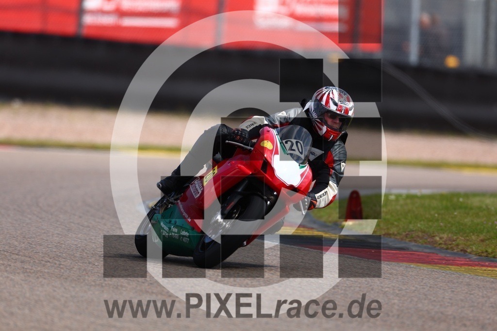 0020-20250526_00980 | Schöne Erinnerungen an spannende Momente - das festzuhalten ist unser Job. PIXELrace.de ist seit 2003 auf den Rennstrecken Europas unterwegs um die Action draußen beim Fahren und die wunderbare Stimmung imm Fahrerlager für euch einzufangen.