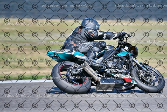 26bt04-0126 | markuskiefer.com - Realisiert mit Pictrs.com