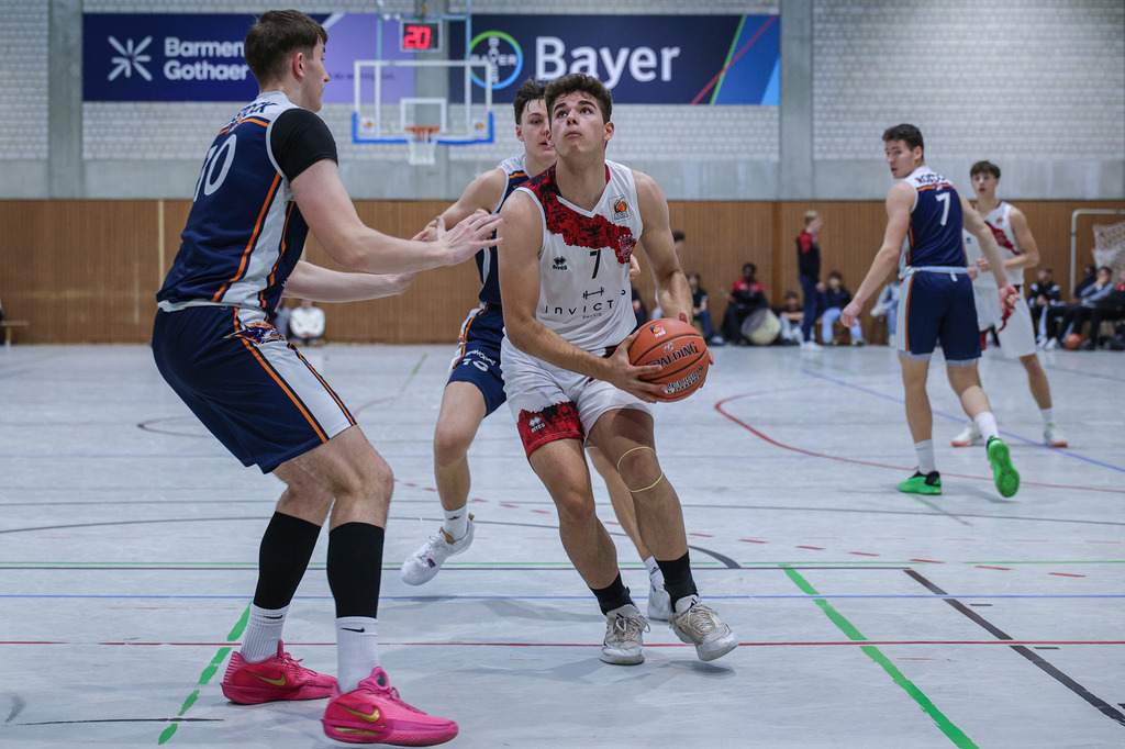 NBBL BAYER GIANTS vs Rostock Seawolves-78 | Fotos von Basketballspielen aus dem Raum NRW fotografiert von Gero Mueller-Laschet und Daniel Schaefer - Realisiert mit Pictrs.com