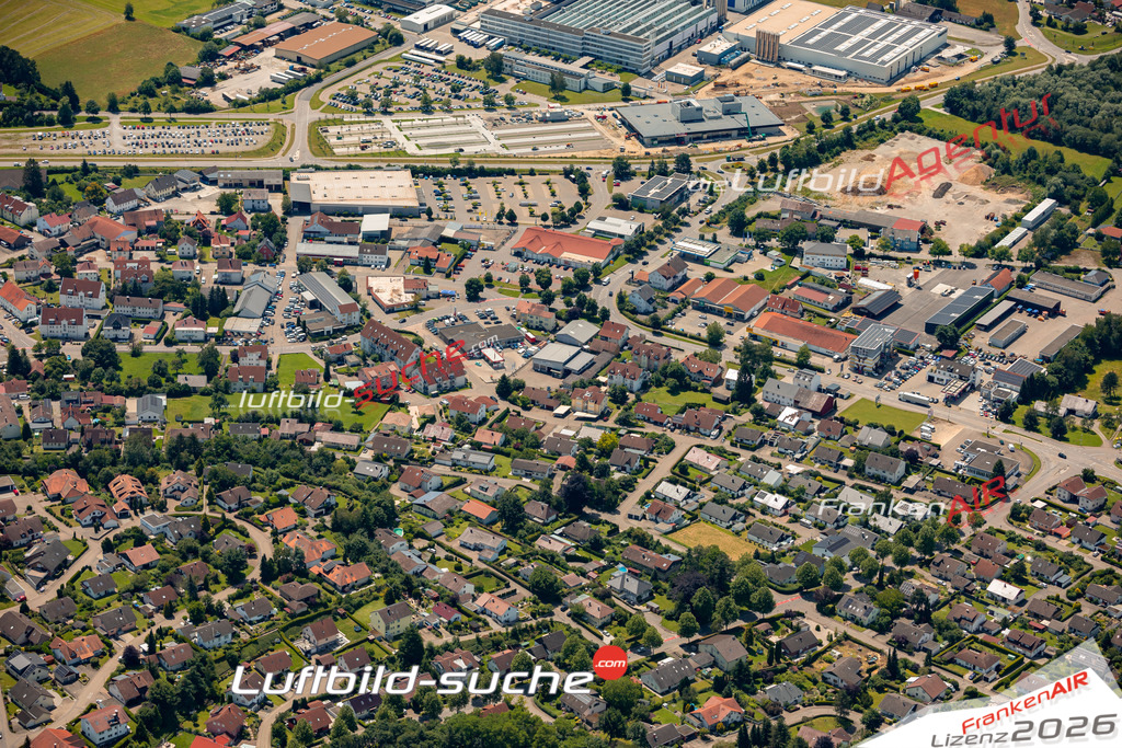 Das Luftbild zeigt :  Pfullendorf - Die Luftaufnahme wurde 2024 vom UL-Flugzeug aus erstellt ( keine Drohne ) - Hochauflösende Luftaufnahme - Für grossformatige Ausdrucke geeignet. Die Geschenkidee !Mit Lizenz und Bildrechte bestellbar