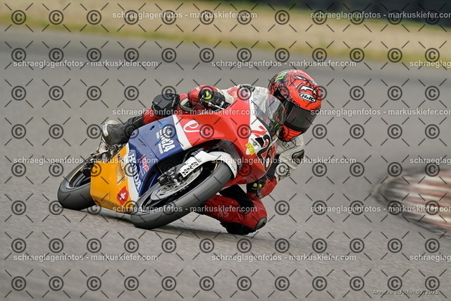 25bt05-1026 | markuskiefer.com - Realisiert mit Pictrs.com