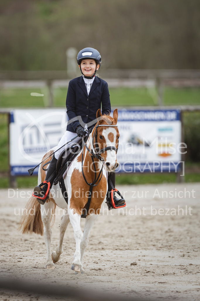 240330_Fruehlingsfest_Stilspring-WB-579 | Deine schönsten Turniermomente als professionelle Fotos! Entdecke hochwertige Pferdesport-Fotografie im Online-Shop. Jetzt Fotos finden & bestellen!