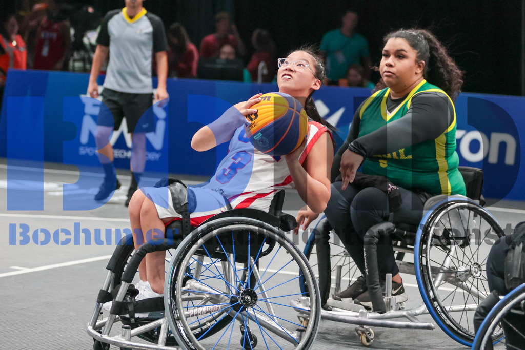 SES_TTG3X320250717-106 | bond - Realisiert mit Pictrs.com